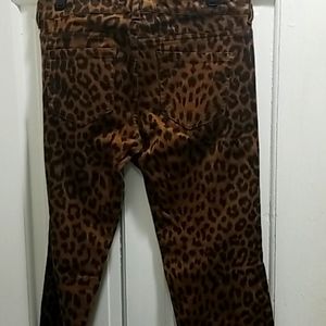 ARDEN B Cheetah print Mid-Rise faux suede pants